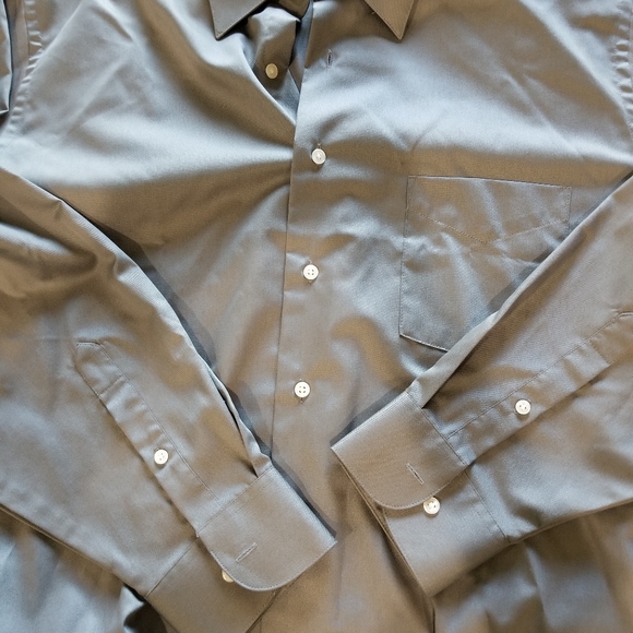 Vanheusen long sleeve- LOT of 4 - Picture 9 of 9